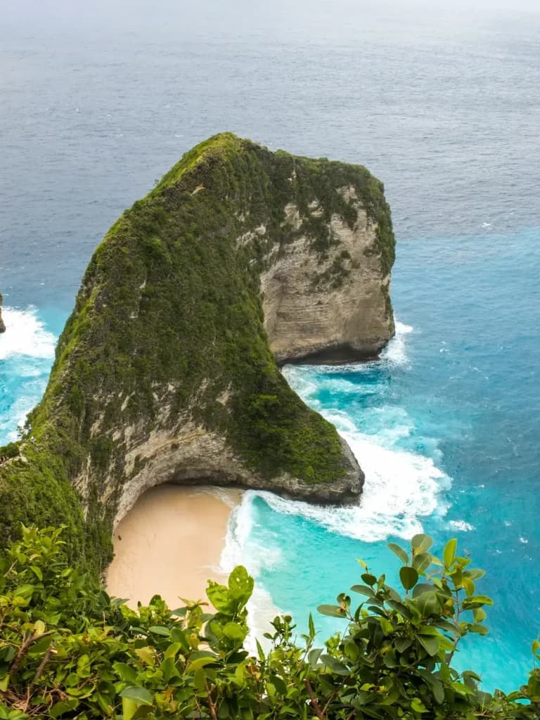 The Ultimate Nusa Penida Travel Guide