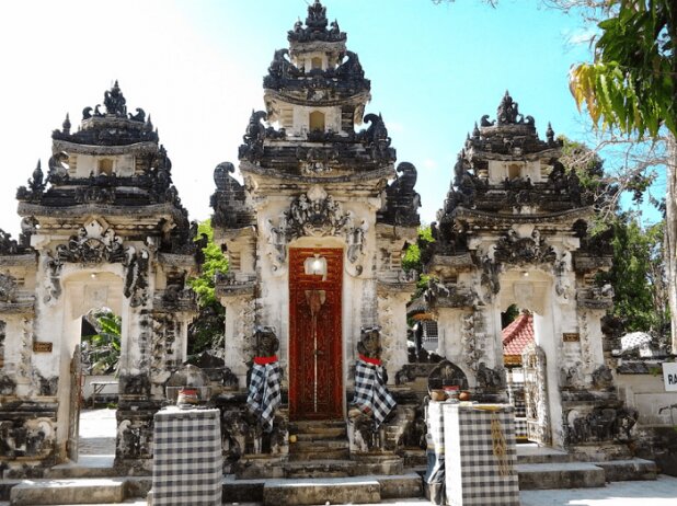 Pura Ped temple in North Nusa Penida featuring traditional Balinese stone architecture